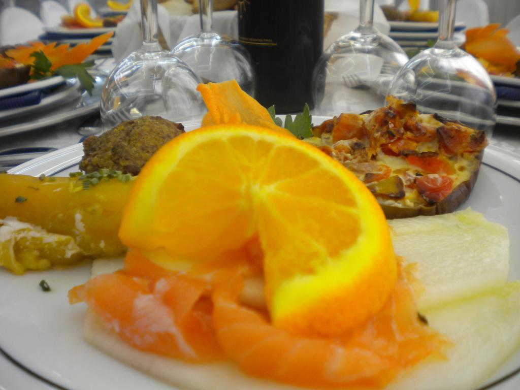 Quartu SantʼElena Hotel Califfo מראה חיצוני תמונה