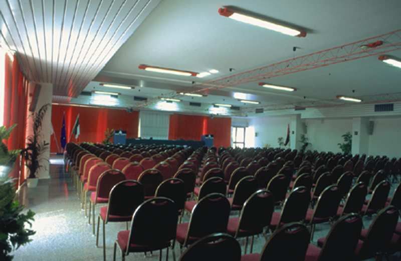 Quartu SantʼElena Hotel Califfo מראה חיצוני תמונה