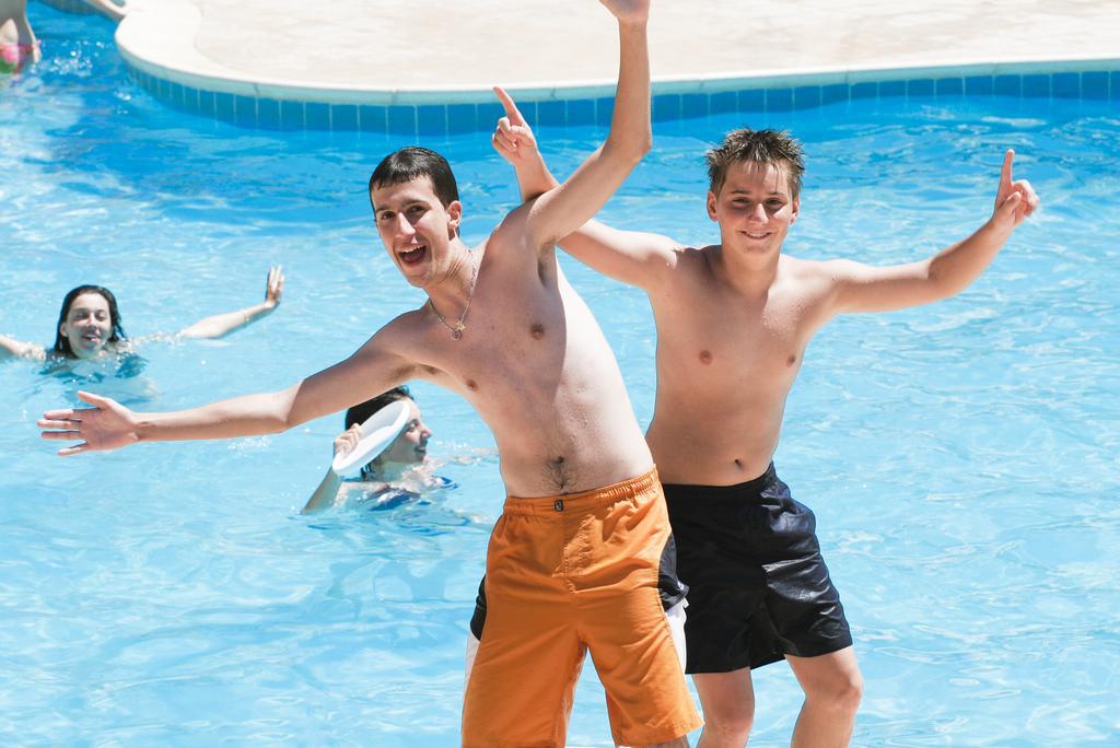 Quartu SantʼElena Hotel Califfo מראה חיצוני תמונה